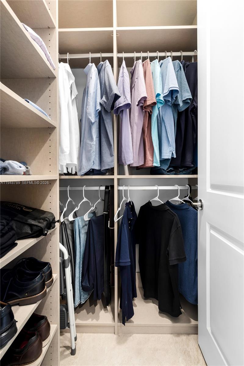 TUSCAN ISLES - Residential