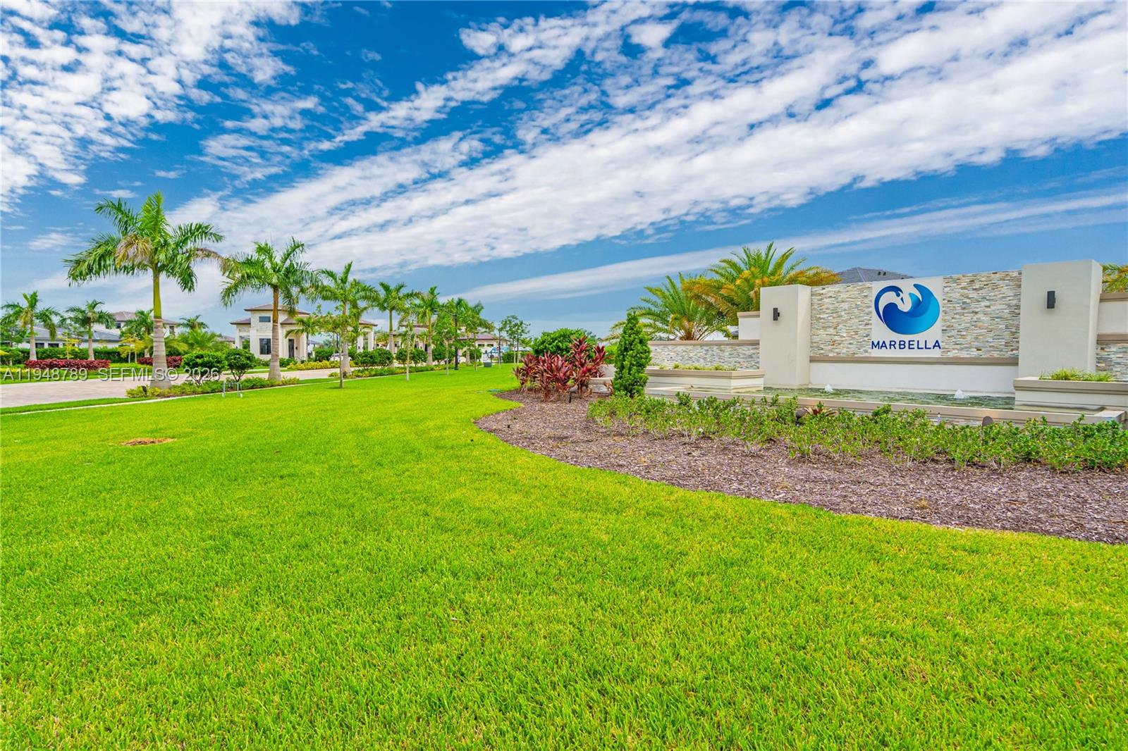 TUSCAN ISLES - Residential