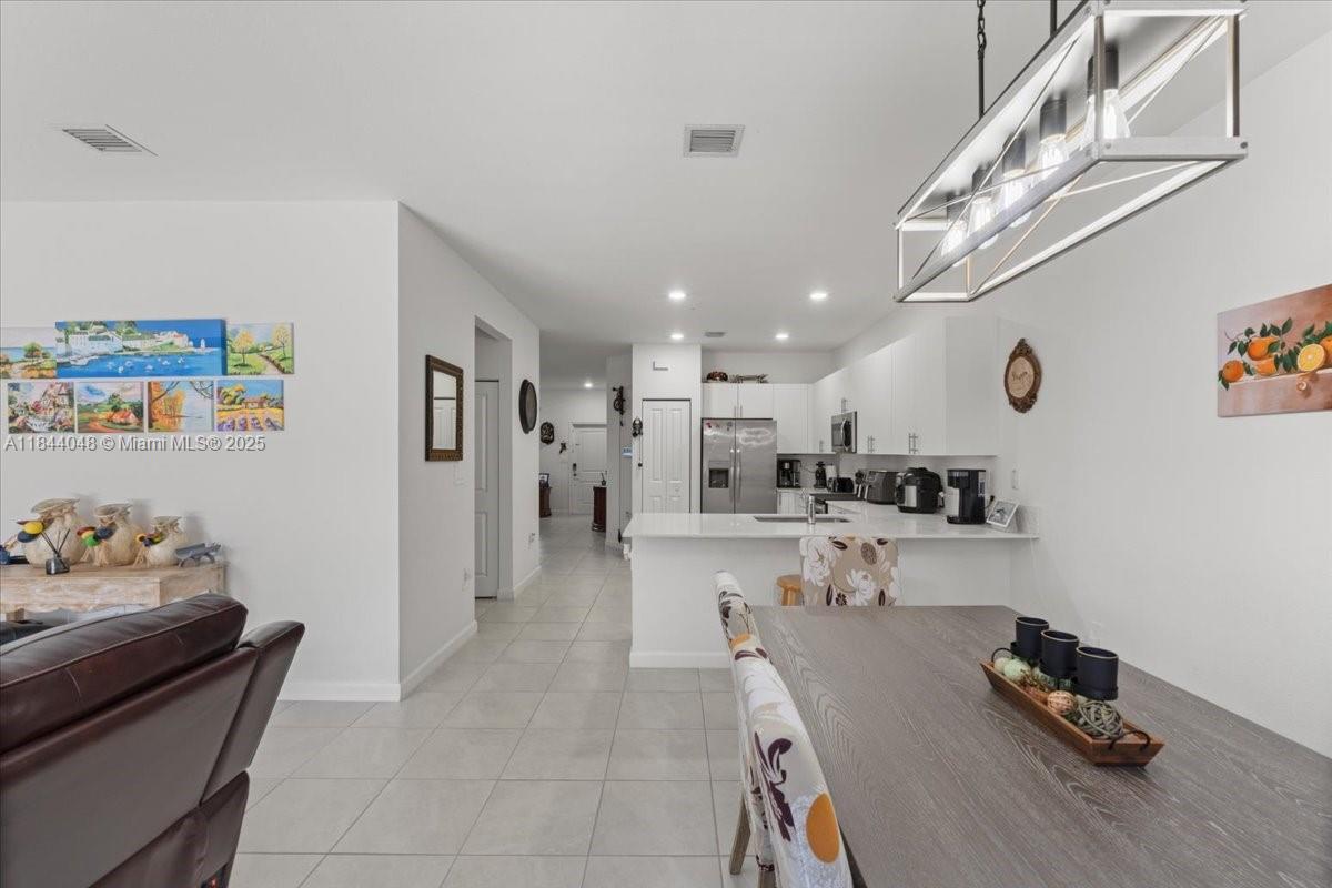 SILVER PALM RESIDENTIAL H - Residential