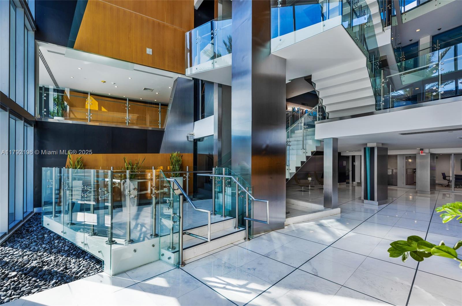 ARTECH RESIDENCES - Residential