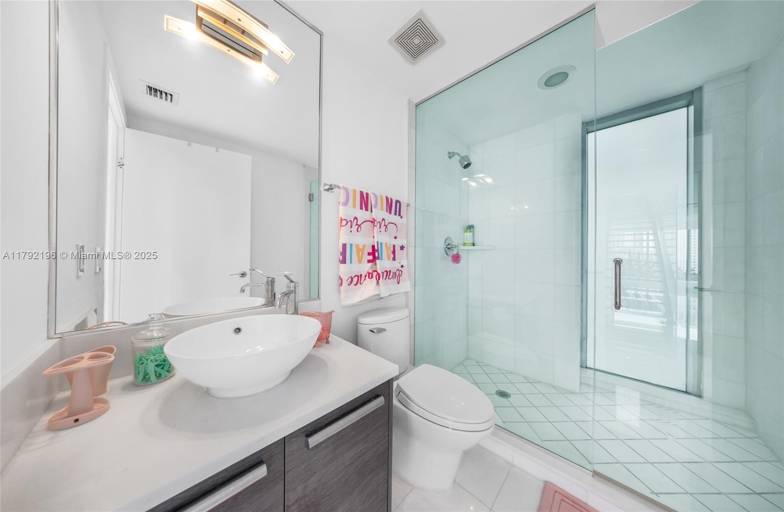 ARTECH RESIDENCES - Residential