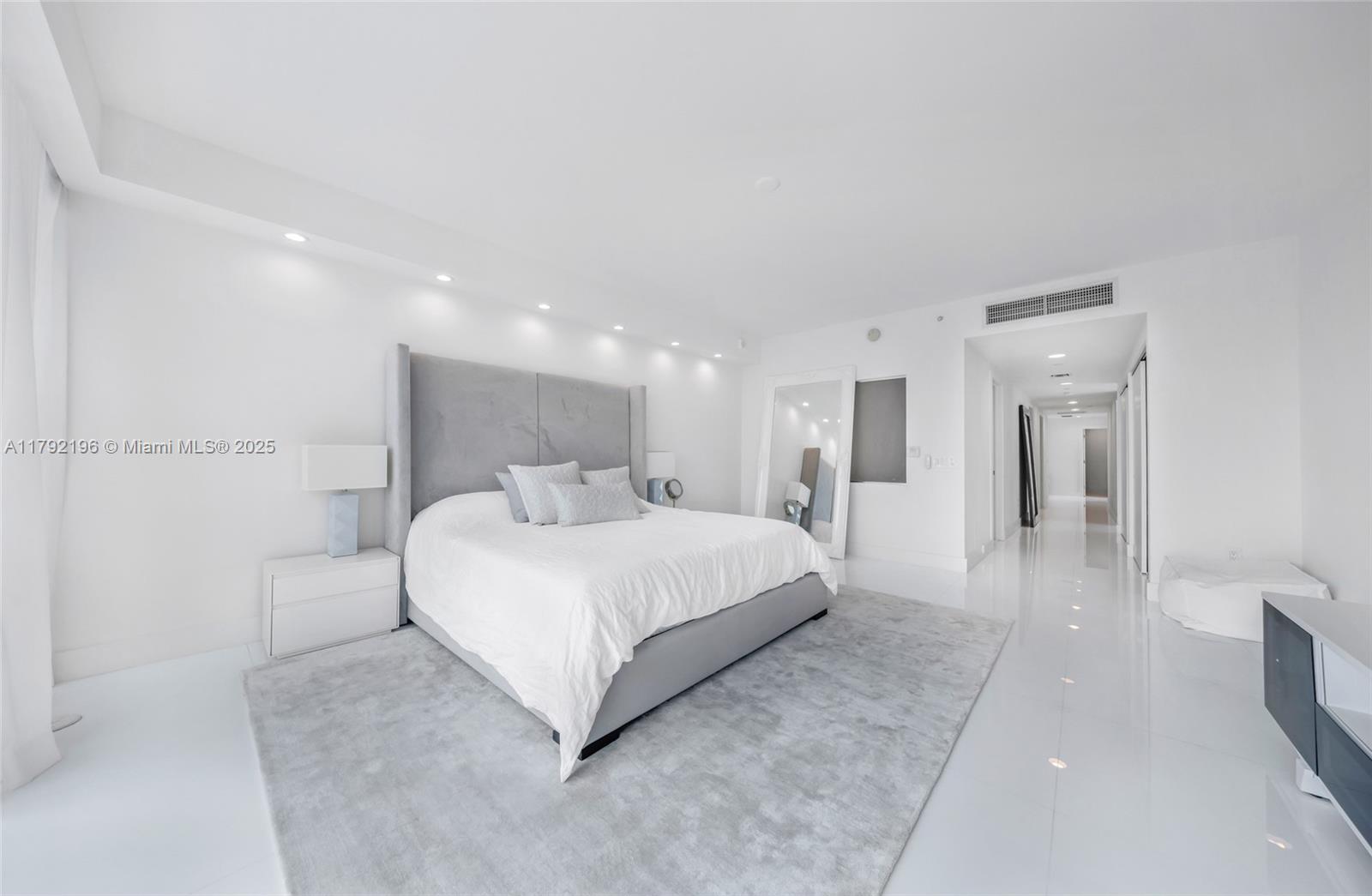 ARTECH RESIDENCES - Residential