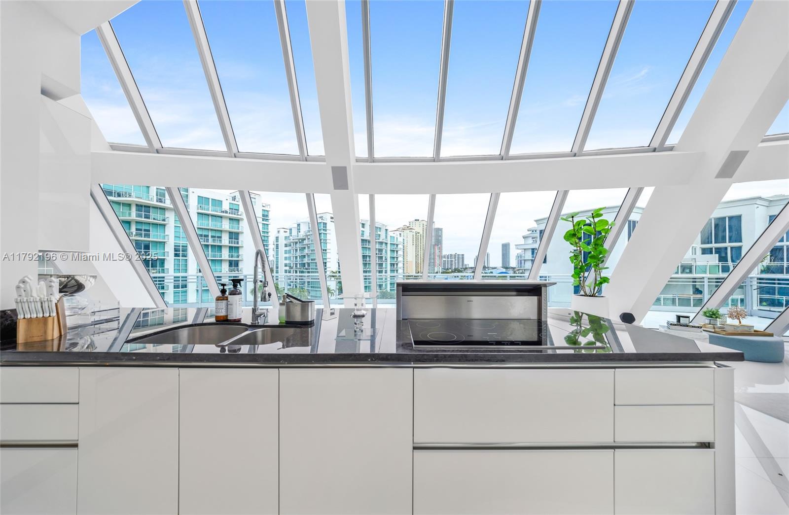 ARTECH RESIDENCES - Residential