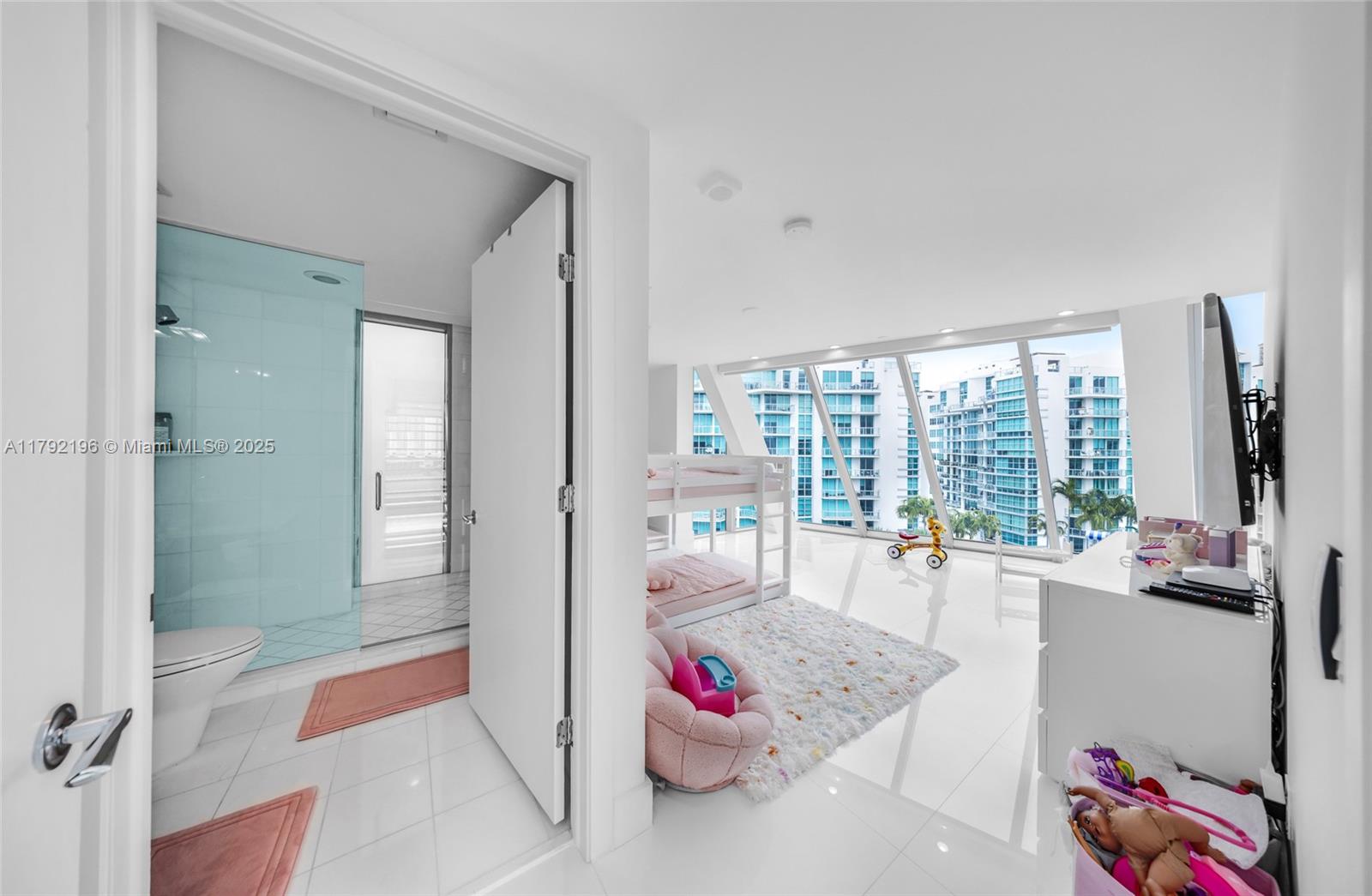 ARTECH RESIDENCES - Residential