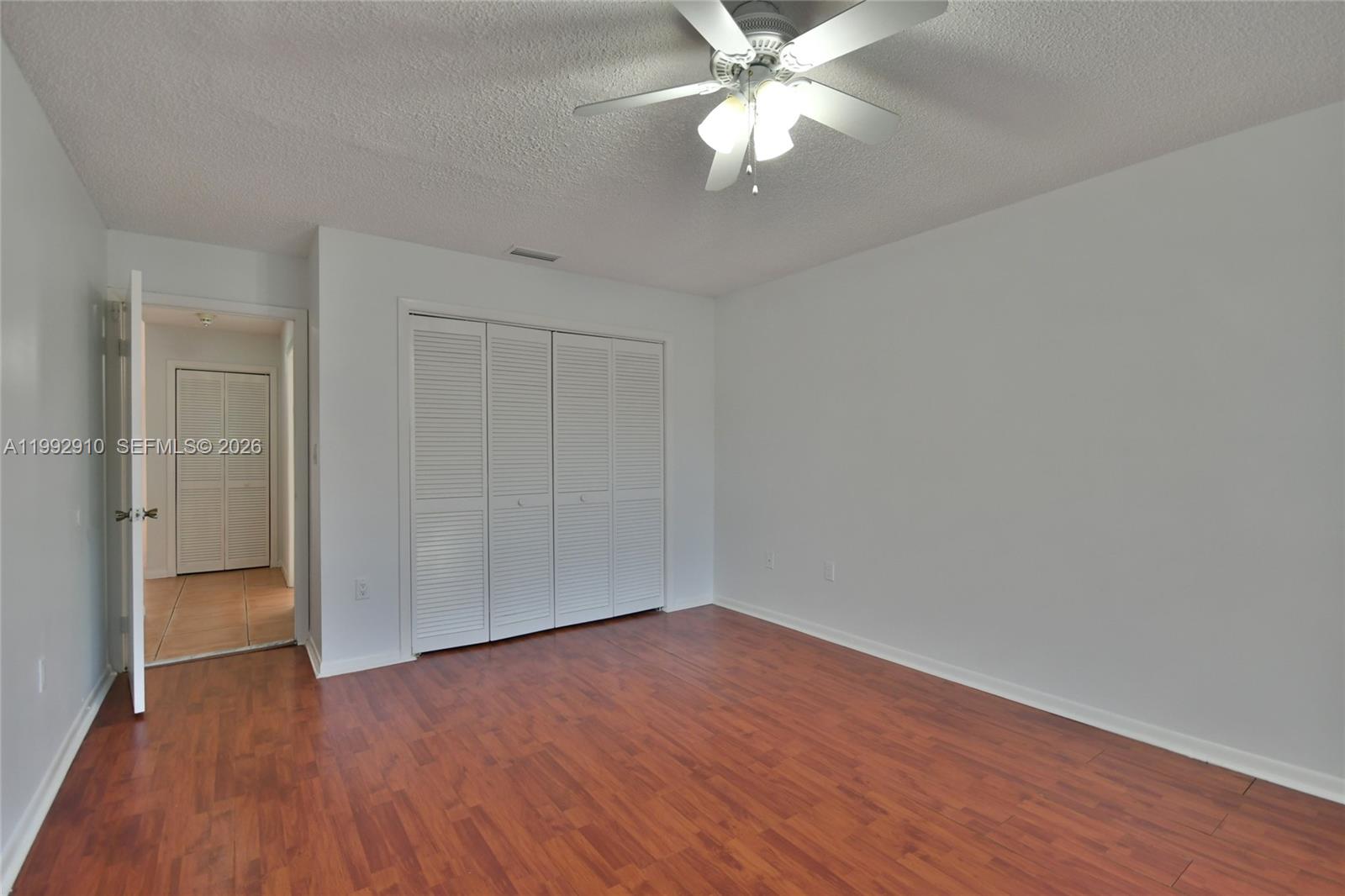 DORAL DUNES 1ST ADDN - Residential Lease