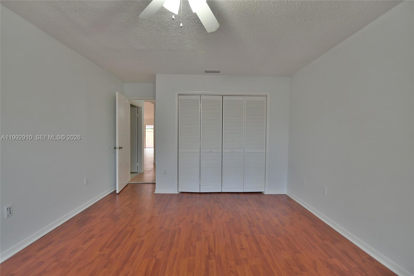 DORAL DUNES 1ST ADDN - Residential Lease