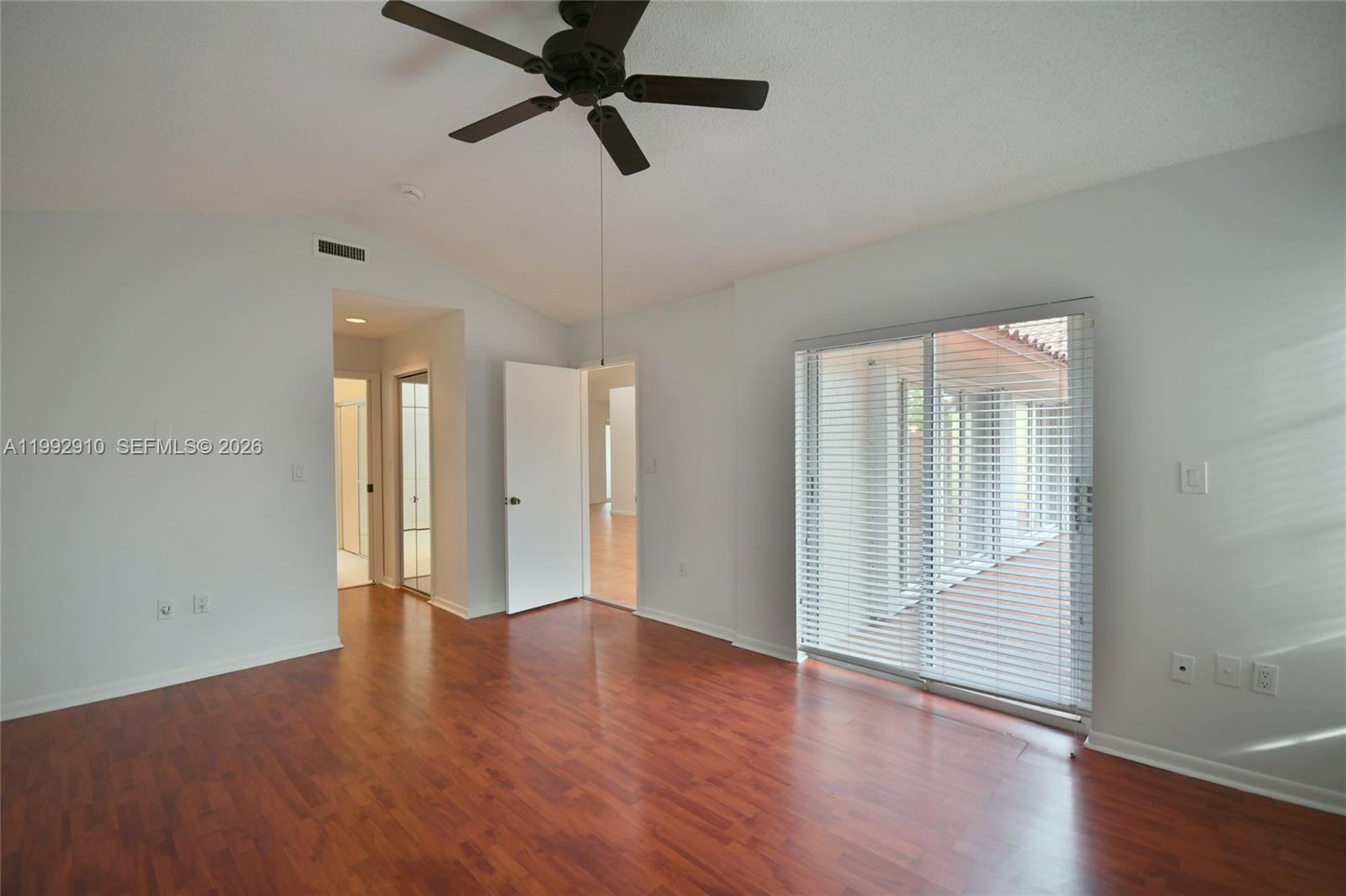 DORAL DUNES 1ST ADDN - Residential Lease