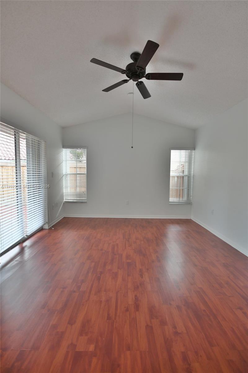 DORAL DUNES 1ST ADDN - Residential Lease