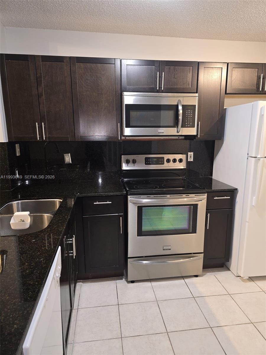 BONITA VILLAS CONDO - Residential