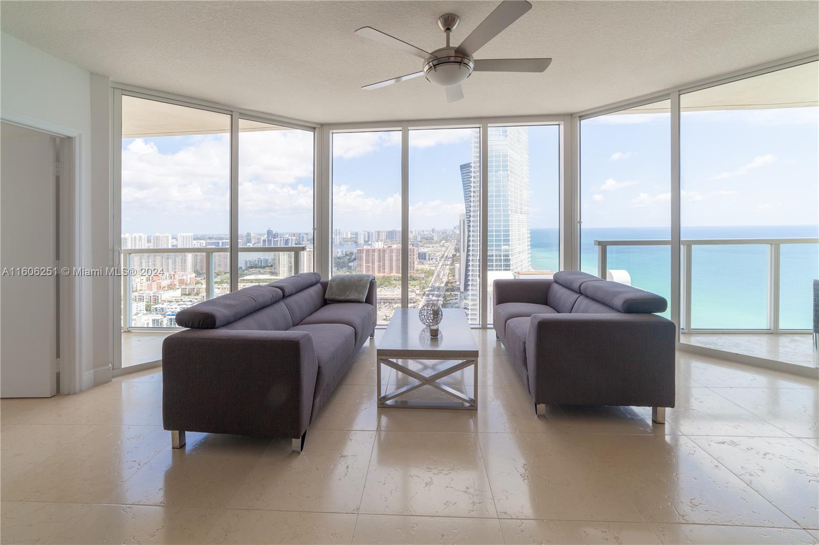 LA PERLA CONDO - Residential Lease