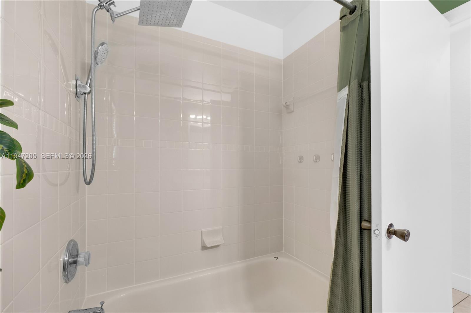 SHORES AT KEYS GATE - Residential