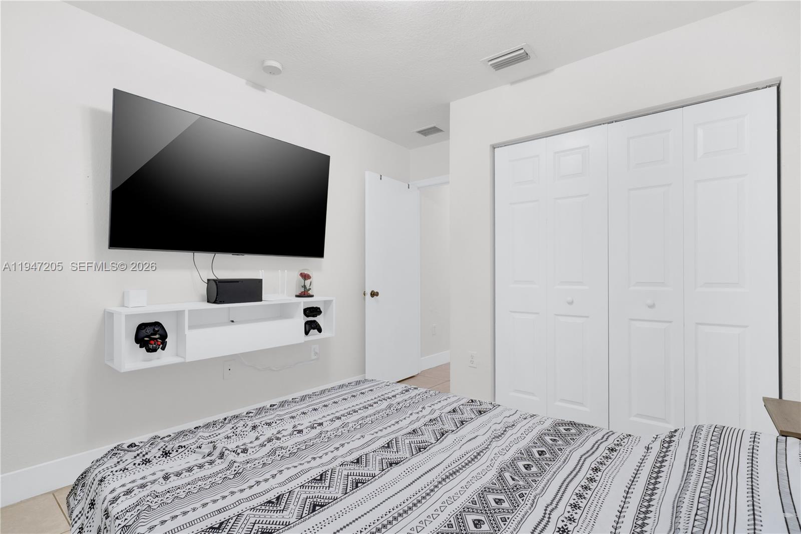 SHORES AT KEYS GATE - Residential