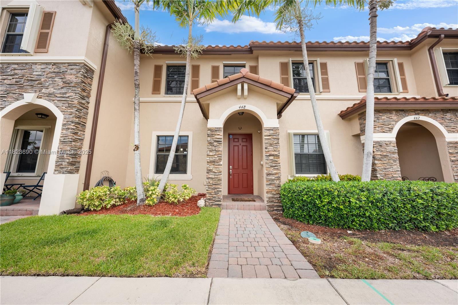 Stunning LAKE-VIEW townhouse featuring 2 bedrooms and 2.5 bathrooms in the desirable gated community of Martinique at Oasis in Homestead. This move-in ready home offers two assigned parking spaces directly in front of the unit, stainless steel appliances, and the lowest HOA fees in all of Miami—only $100/month! Enjoy resort-style amenities including a Main Clubhouse (access included!), community pool & sauna, fitness center, children’s playground, and beautifully maintained green areas. Ideal for first-time homebuyers or investors. Conveniently located near shopping centers, restaurants, and major highways. Schedule your visit today! Open House on July 13th from 11?am to 3?pm