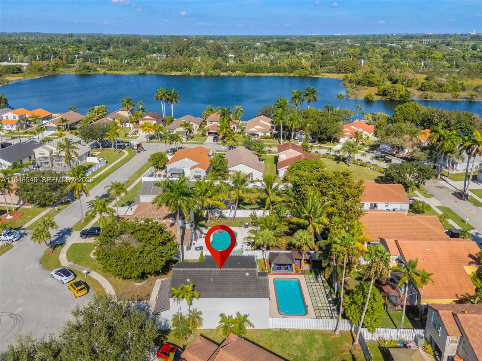 SILVER LAKES AT PEMBROKE - Residential