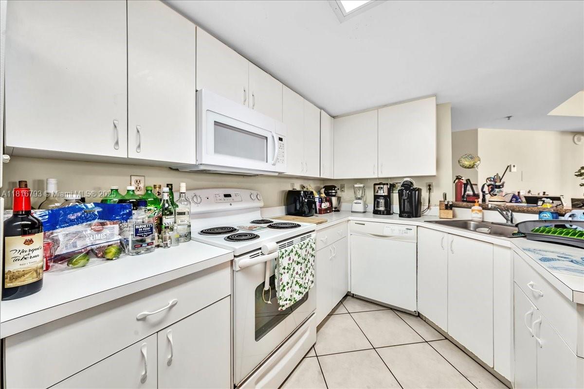 GABLES TERRACE CONDO - Residential