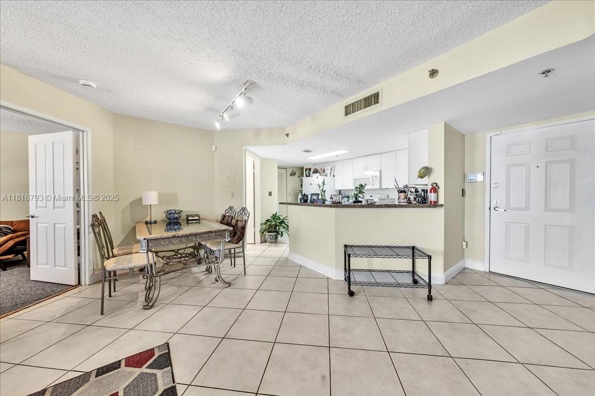 GABLES TERRACE CONDO - Residential
