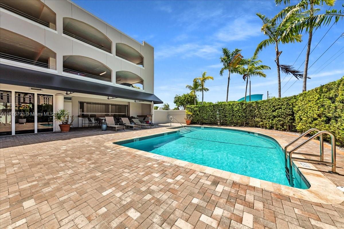 GABLES TERRACE CONDO - Residential