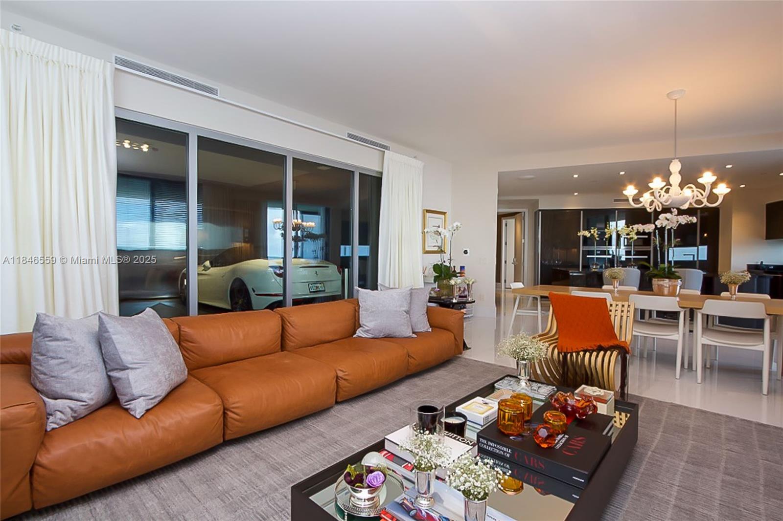 PORSCHE TOWER - Residential Lease