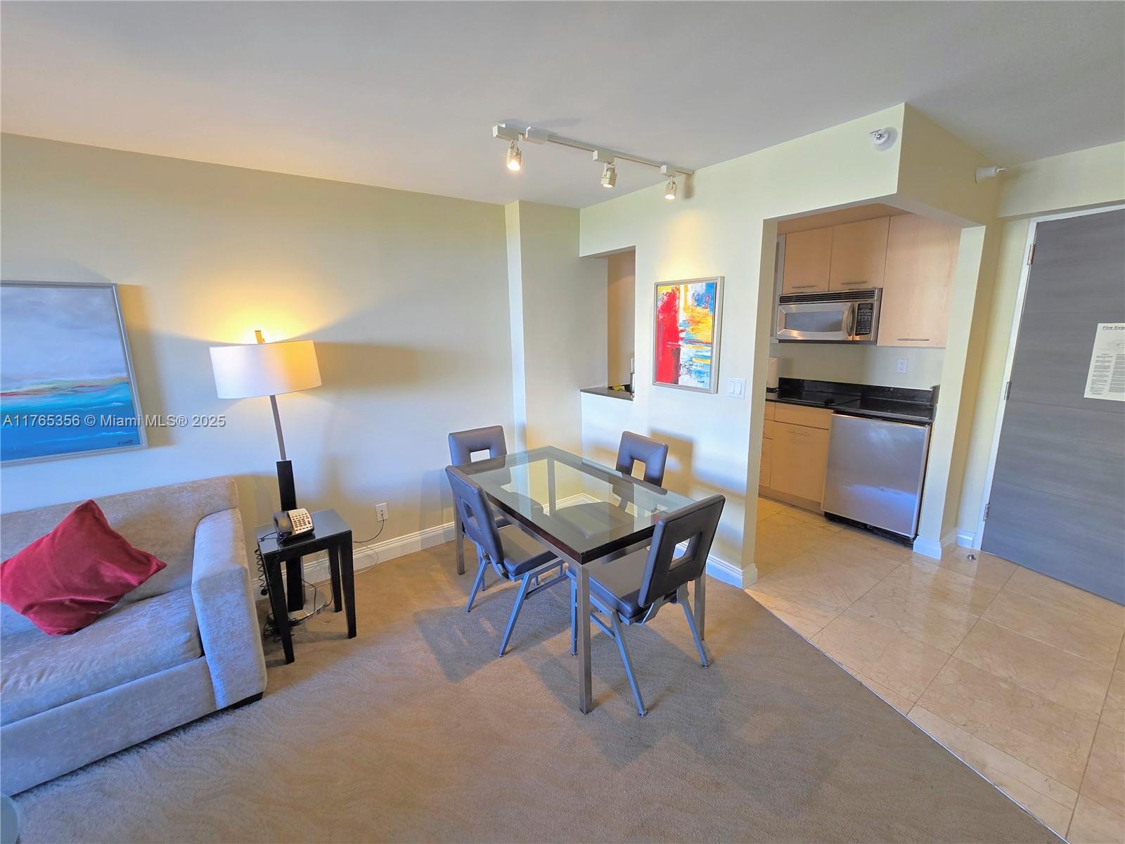 2670 E Sunrise Blvd 315