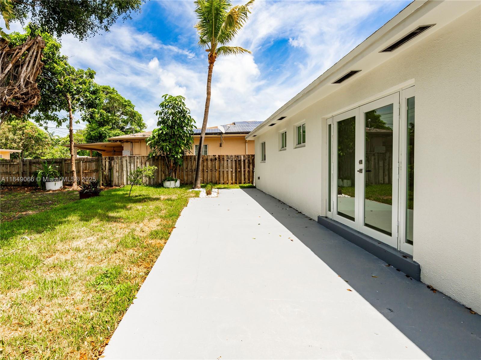 DANIA HEIGHTS ADD - Residential