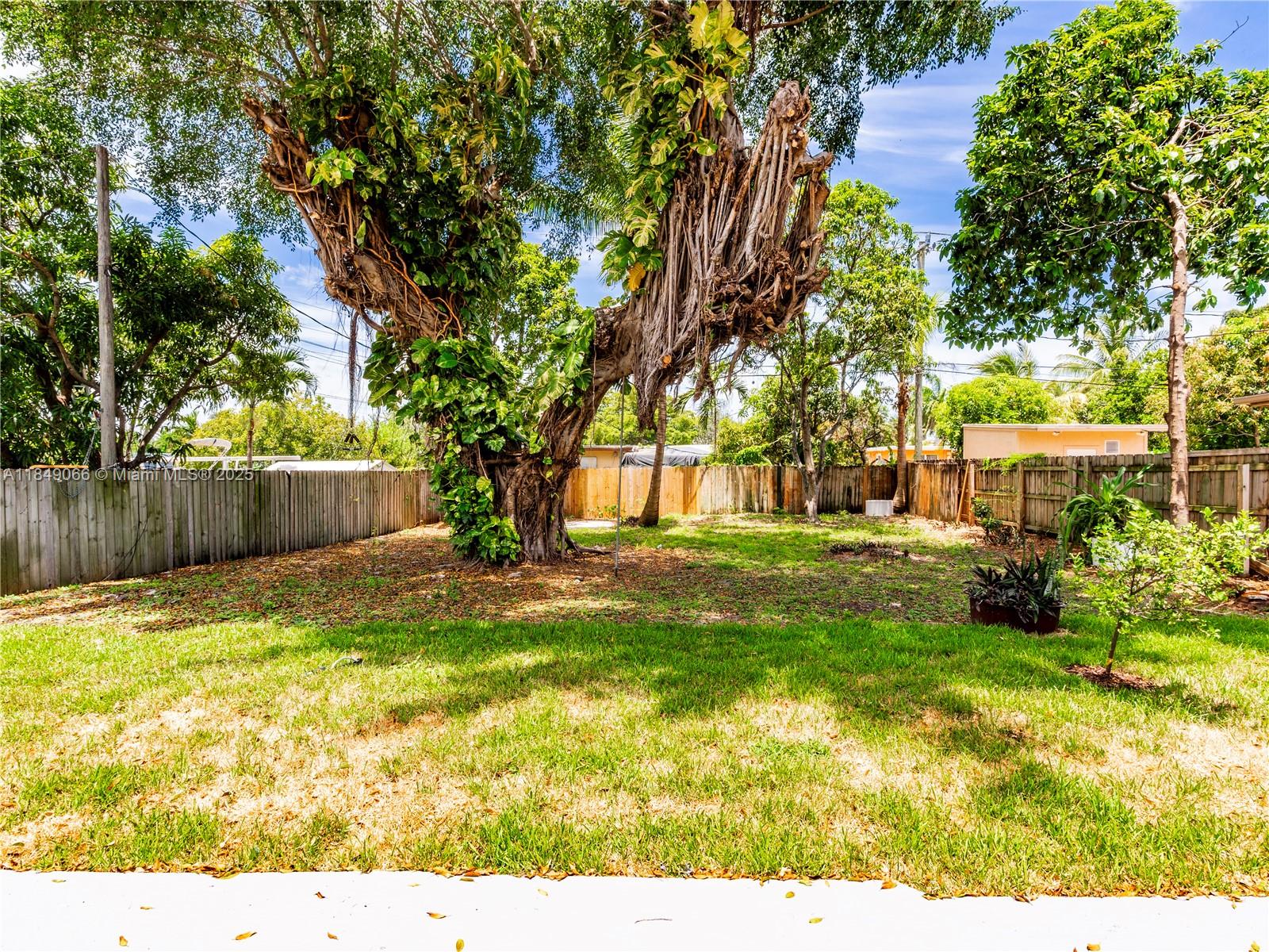 DANIA HEIGHTS ADD - Residential