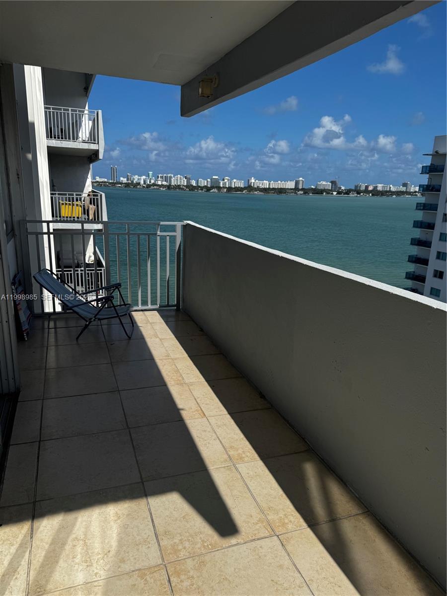 CARIBBEAN TOWERS CONDO - Residential