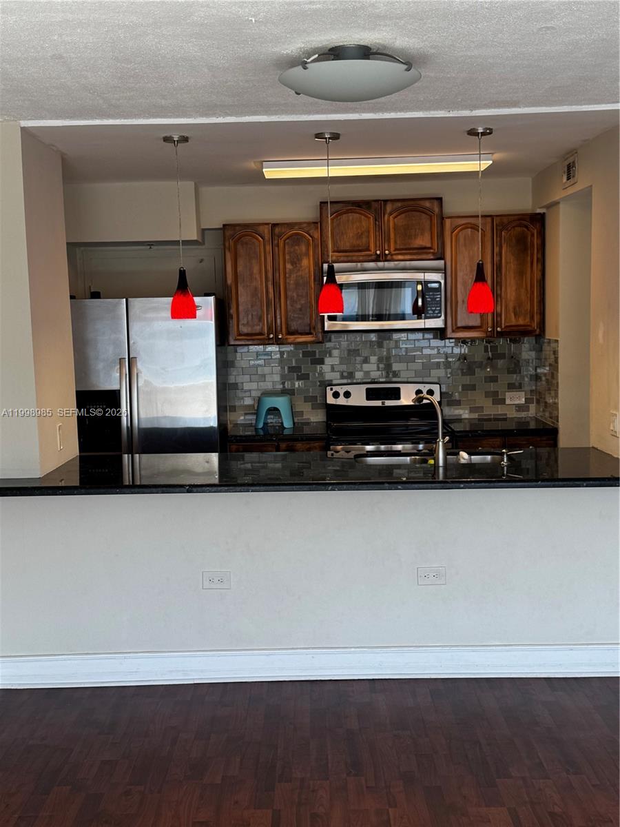 CARIBBEAN TOWERS CONDO - Residential