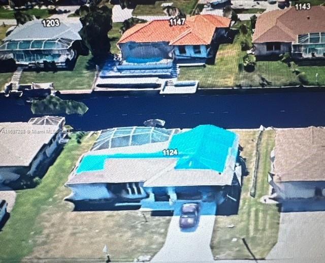 1124 Se 31 St, Cape Coral, Lee County, Florida - 3 Bedrooms  
3 Bathrooms - 