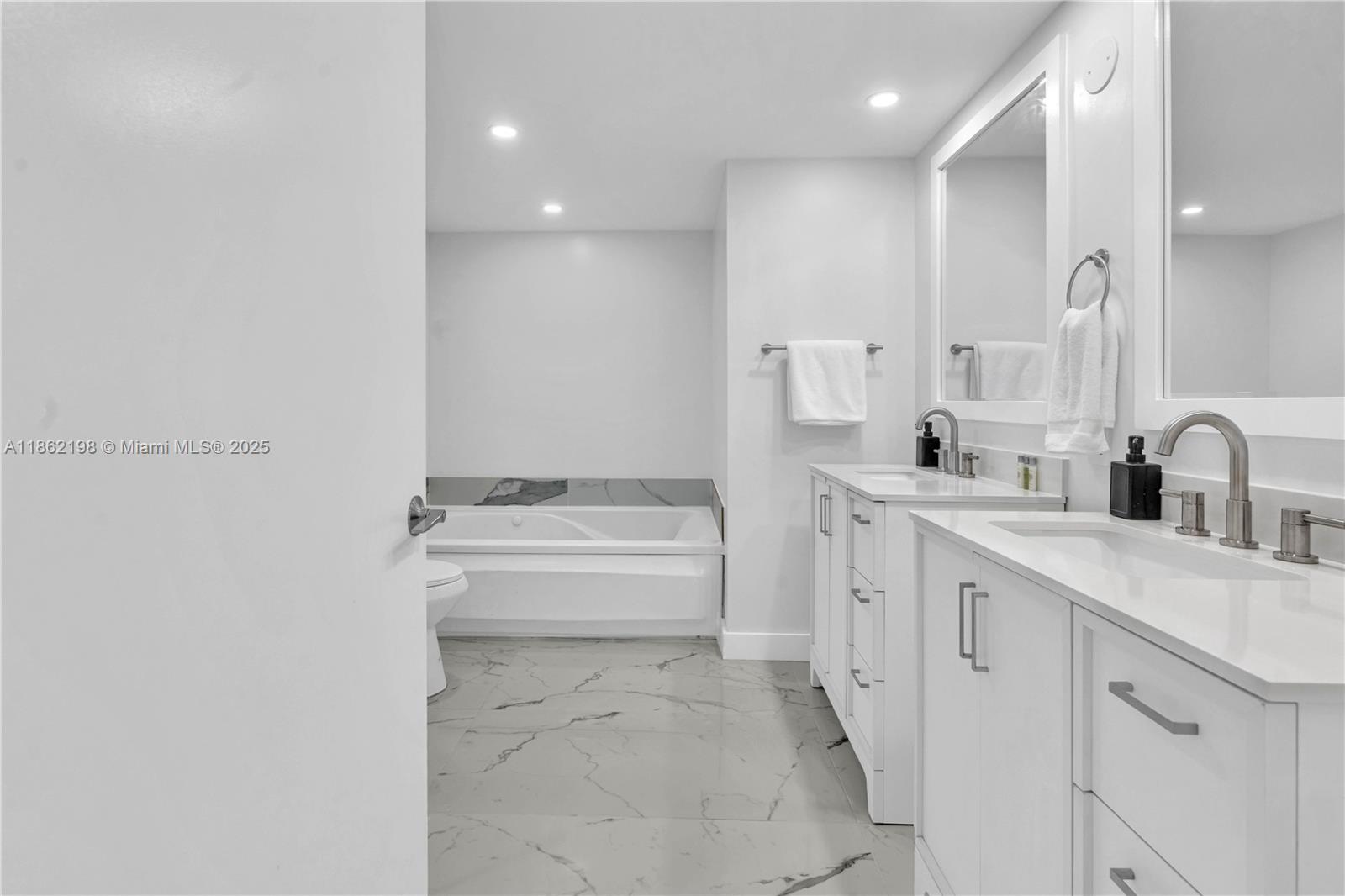 OCEAN POINT BEACH CLUB CO - Residential