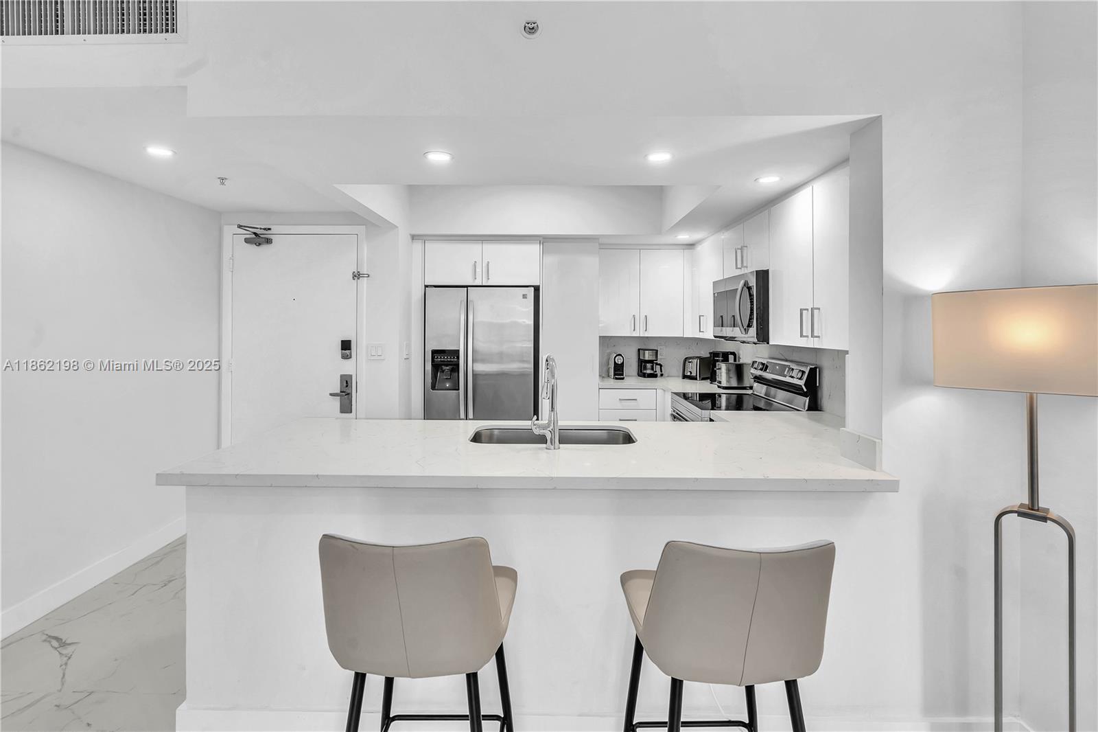 OCEAN POINT BEACH CLUB CO - Residential