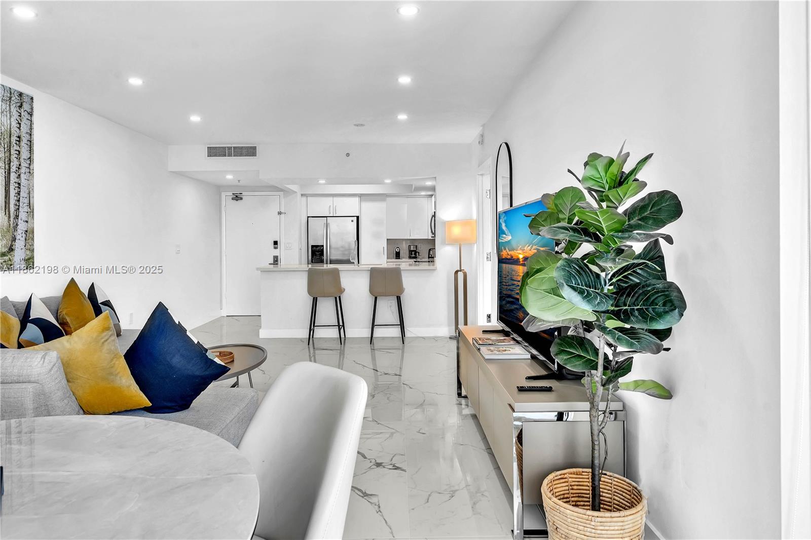 OCEAN POINT BEACH CLUB CO - Residential