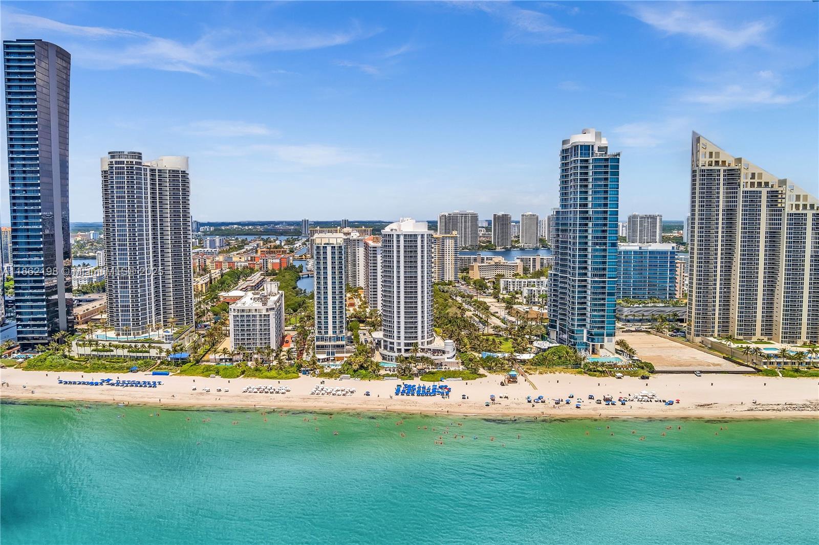 BEACH FRONT CONDO. FABULOUS FULLY REMODELED 2/2 IN THE HEART OF SUNNY ISLES. SPLIT UNIT DESIGNED AS A 1 BED/1 BATH AND A SEPARATE SUITE OF 1 BED/1 BATH. IDEAL VACATION PROPERTY WITH RESORT-STYLE SERVICES AND AMENITIES. EXCLUSIVE ACCESS TO THE BEACH WITH SERVICE, OCEAN FRONT POOL AREA, HOT TUB, CONCIERGE, GYMN, RESTAURANT, AND BUSINESS CENTER.