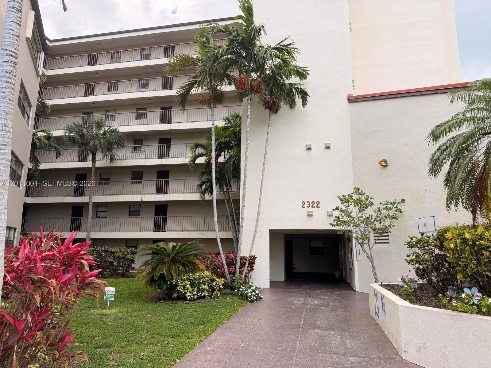 CYPRESS BEND I-D CONDO - Residential