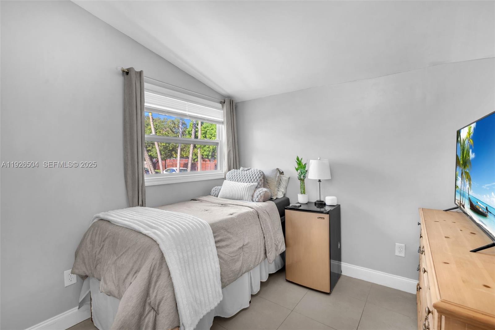 RAVENSWOOD NORTH - Residential