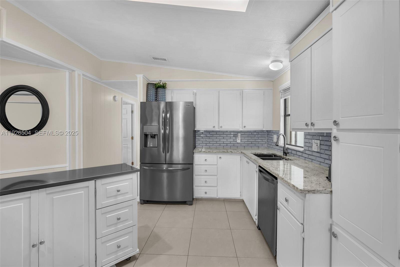 View photos, virtual tours, details... 5230 SW 26th Ave