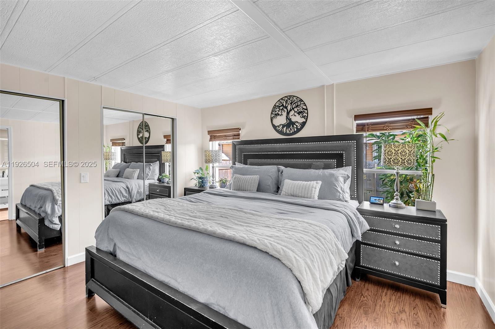 RAVENSWOOD NORTH - Residential