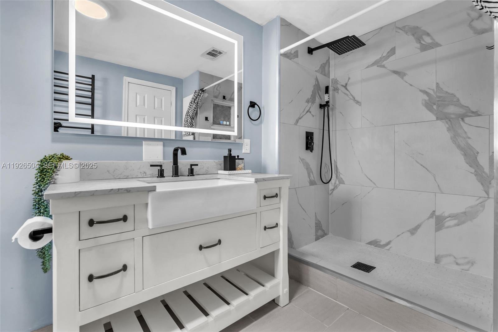 RAVENSWOOD NORTH - Residential