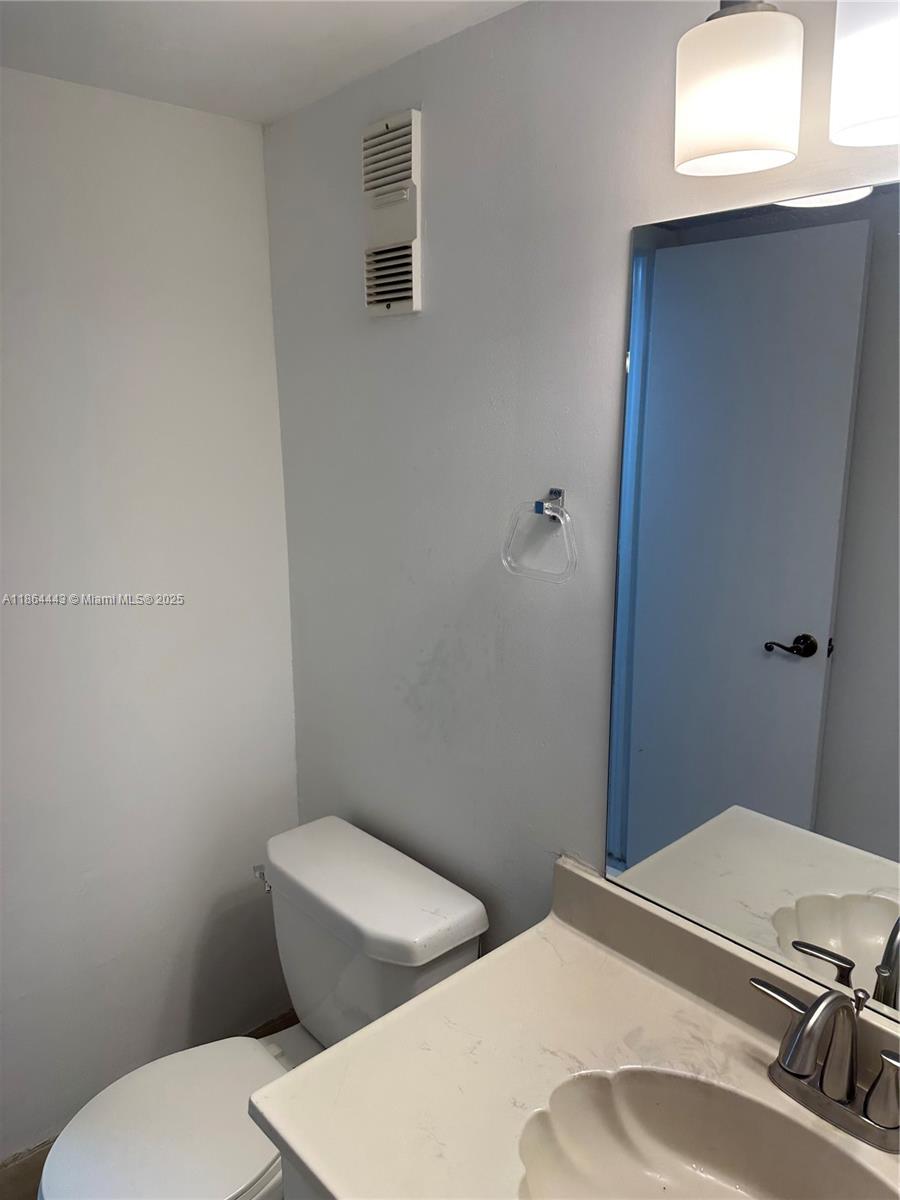 PARK PLACE CONDOMINIUM NO - Residential Lease