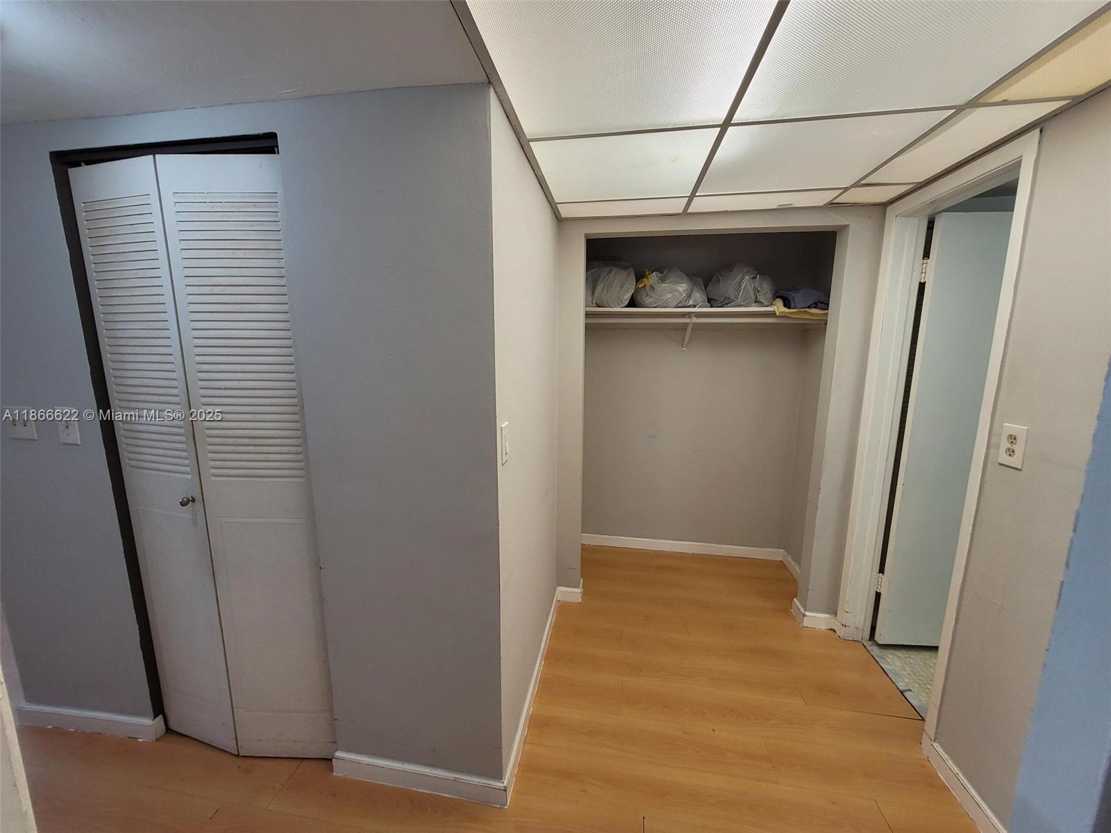 FIFTH MOORINGS CONDO - Residential