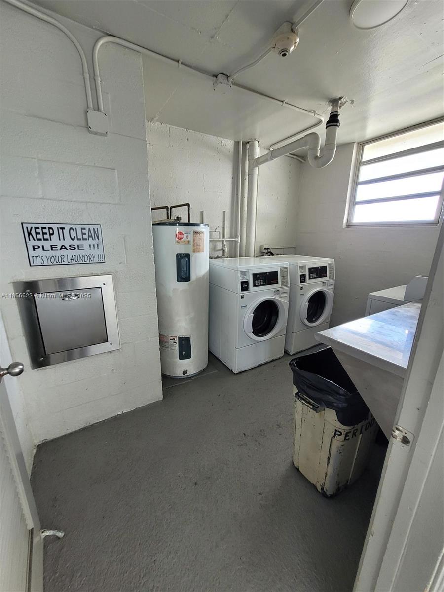 FIFTH MOORINGS CONDO - Residential