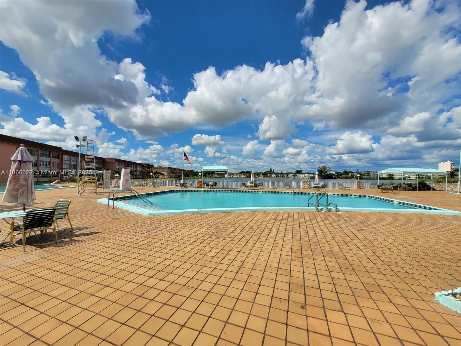 FIFTH MOORINGS CONDO - Residential