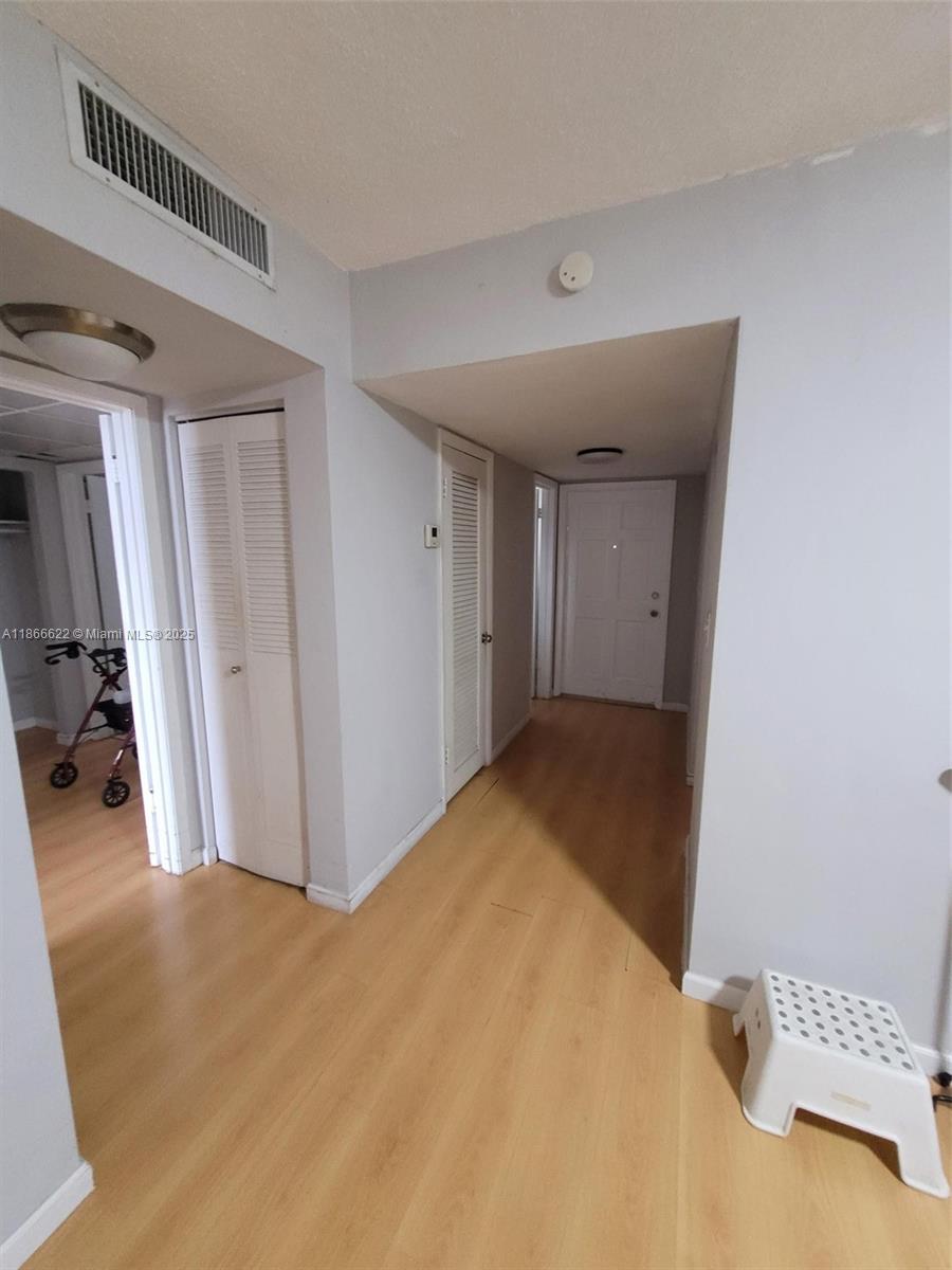 FIFTH MOORINGS CONDO - Residential