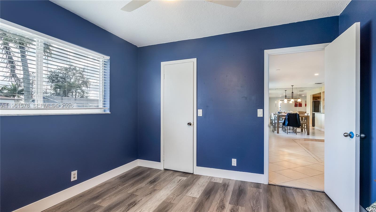 PASADENA LAKES SOUTH - Residential