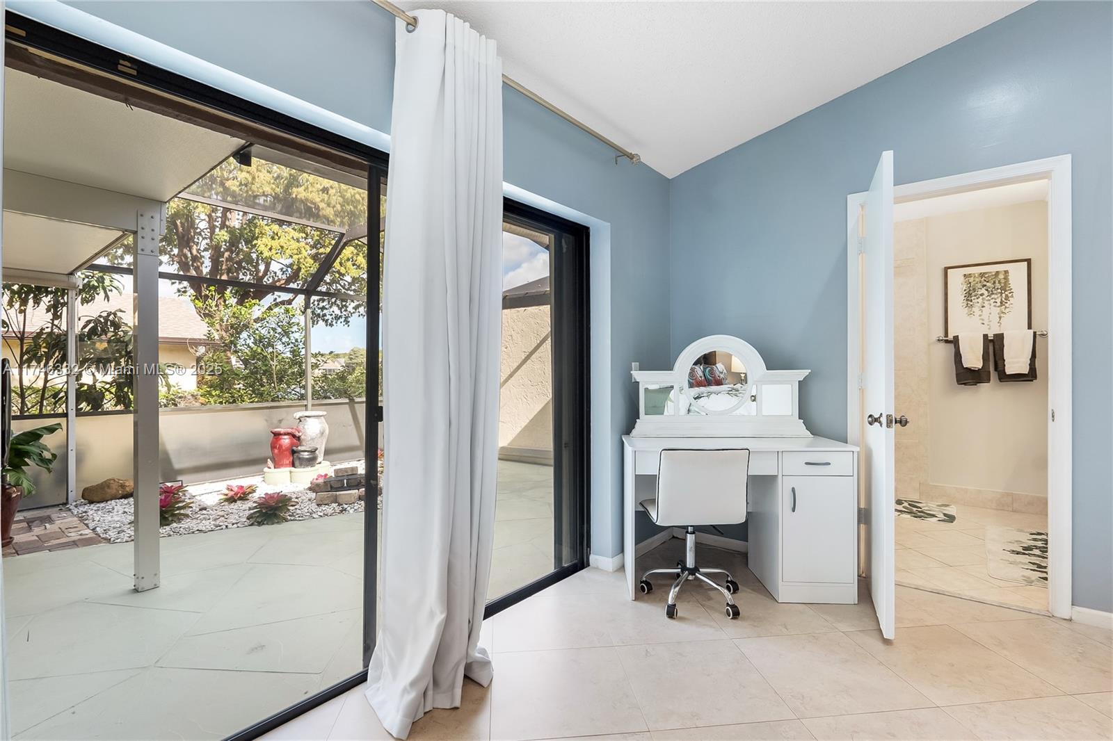 LAKES OF BOCA BARWOOD 2 - Residential