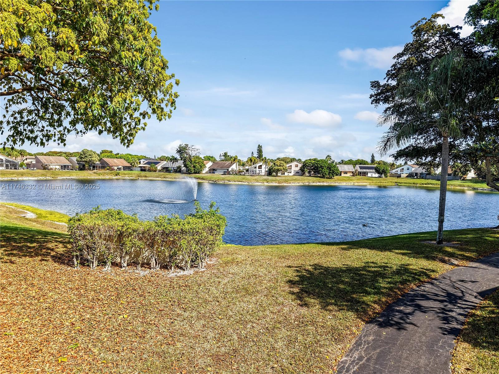 LAKES OF BOCA BARWOOD 2 - Residential