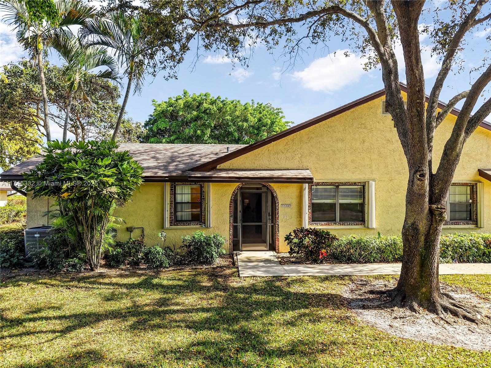 LAKES OF BOCA BARWOOD 2 - Residential
