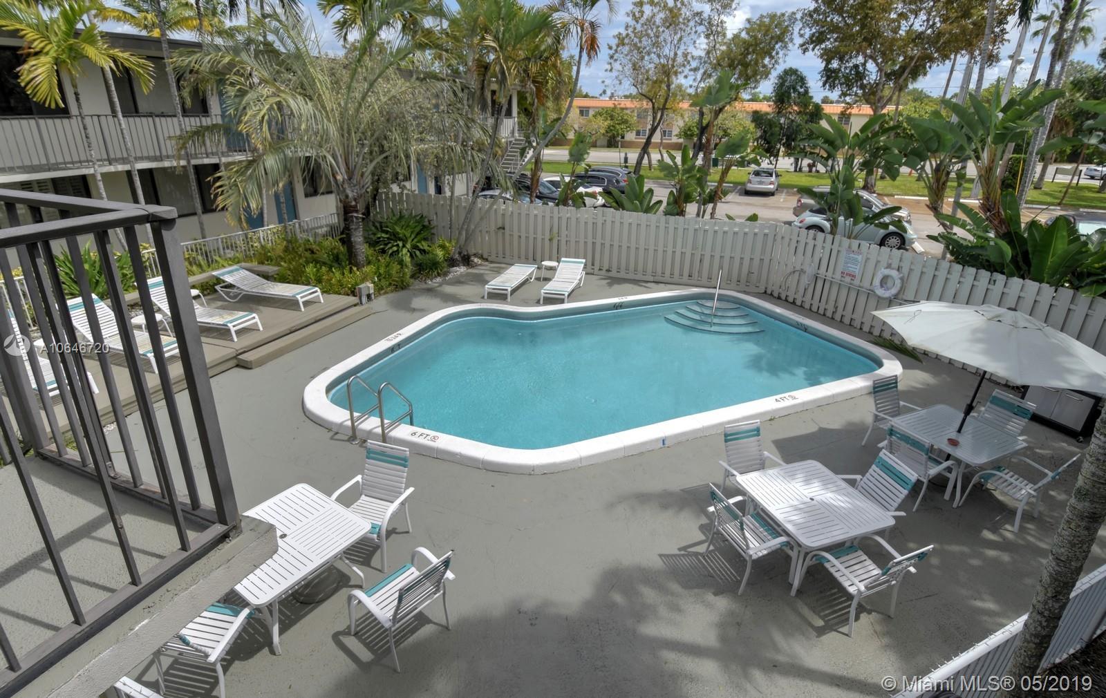 WOODS CONDO (THE) - Residential