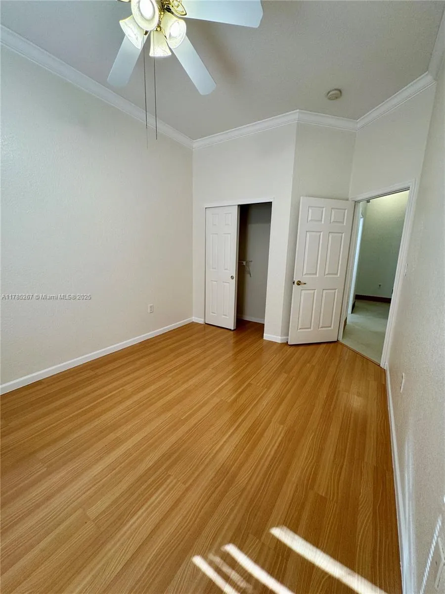 Weston, Florida 33331, United States, 4 Bedrooms Bedrooms, ,2 BathroomsBathrooms,Residential,Pending,110416