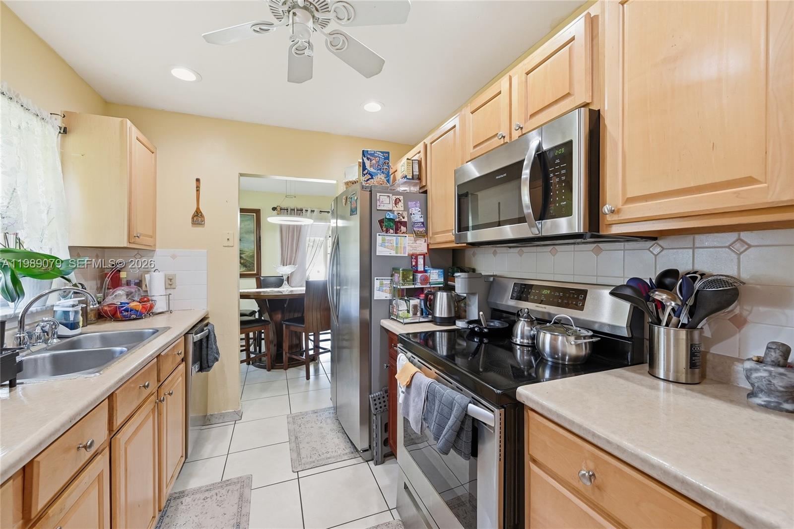 STONEBRIDGE GARDENS SECTI - Residential