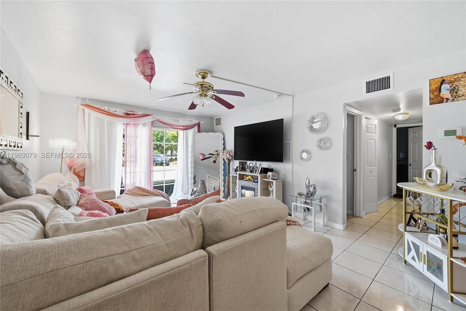 STONEBRIDGE GARDENS SECTI - Residential